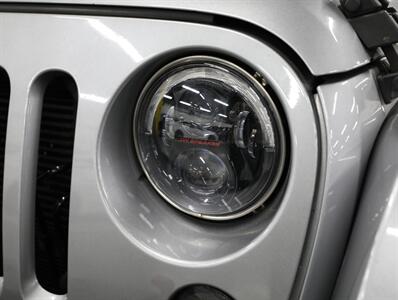 2016 Jeep Wrangler Unlimited Rubicon Hard Rock 4X4   - Photo 7 - Addison, IL 60101