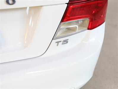2013 Volvo C70 T5 Premier Plus - Photo 11 - Addison, IL 60101