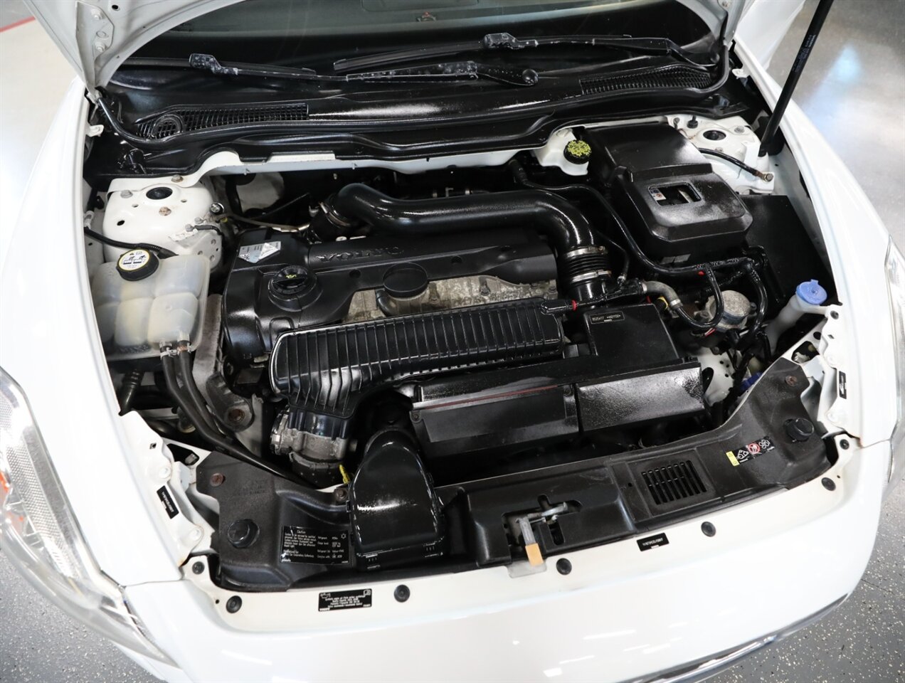 2013 Volvo C70 T5 Premier Plus - Photo 41 - Addison, IL 60101