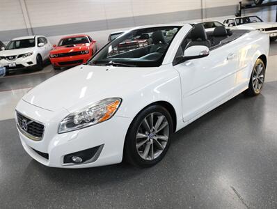 2013 Volvo C70 T5 Premier Plus - Photo 4 - Addison, IL 60101