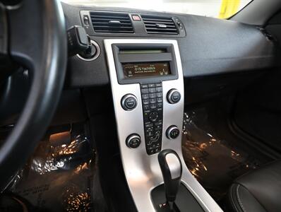2013 Volvo C70 T5 Premier Plus - Photo 28 - Addison, IL 60101