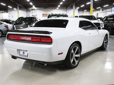 2014 Dodge Challenger R/T 100th Anniversary   - Photo 12 - Addison, IL 60101