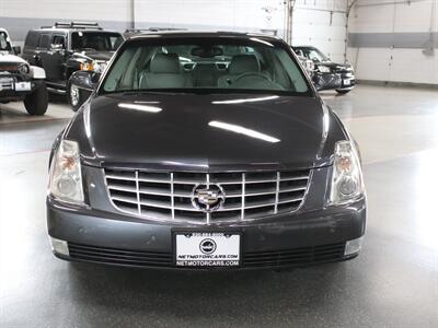 2010 Cadillac DTS Luxury Collection   - Photo 6 - Addison, IL 60101