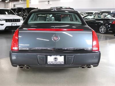 2010 Cadillac DTS Luxury Collection   - Photo 11 - Addison, IL 60101