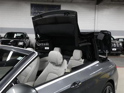 2017 Mercedes-Benz C 300 4MATIC Convertible   - Photo 39 - Addison, IL 60101