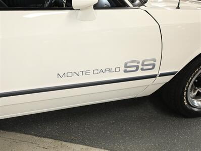 1984 Chevrolet Monte Carlo SS   - Photo 12 - Addison, IL 60101
