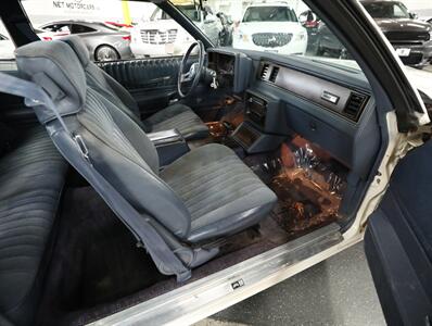 1984 Chevrolet Monte Carlo SS   - Photo 27 - Addison, IL 60101