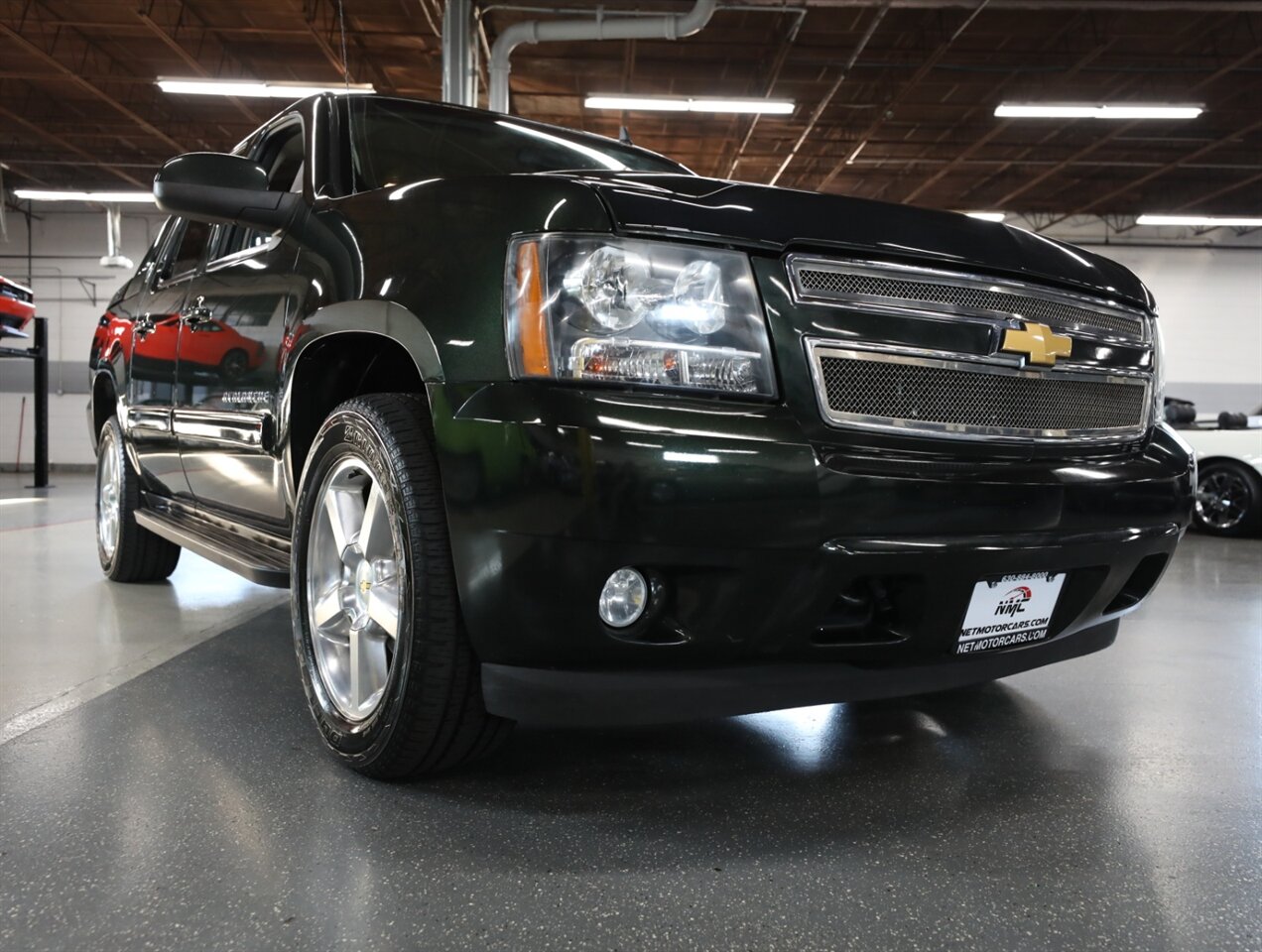 2013 Chevrolet Avalanche LT Black Diamond 4X4 - Photo 52 - Addison, IL 60101