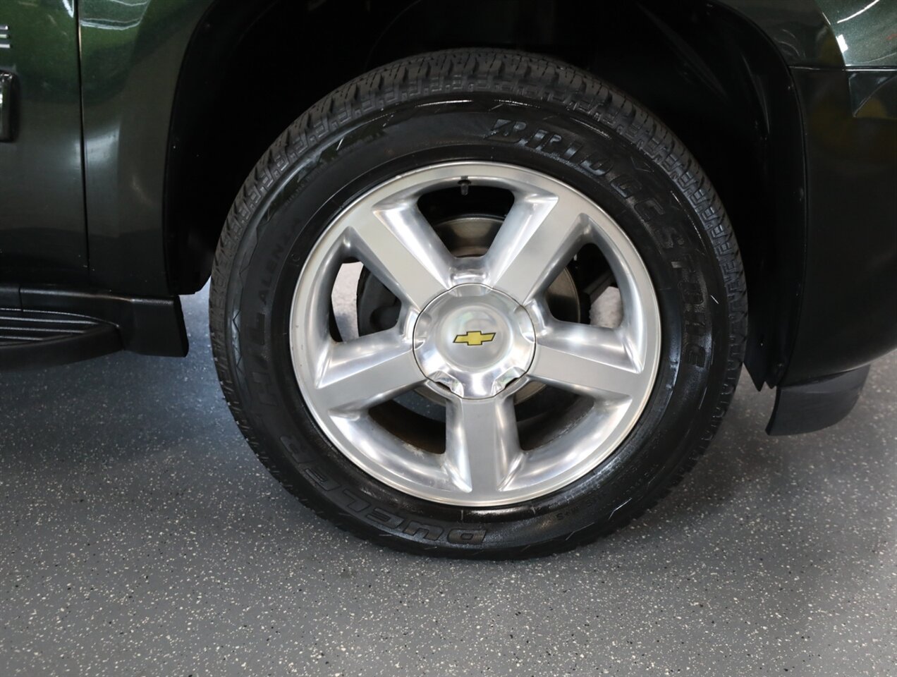 2013 Chevrolet Avalanche LT Black Diamond 4X4 - Photo 46 - Addison, IL 60101