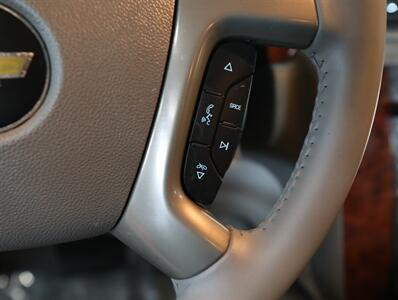 2013 Chevrolet Avalanche LT Black Diamond 4X4 - Photo 39 - Addison, IL 60101