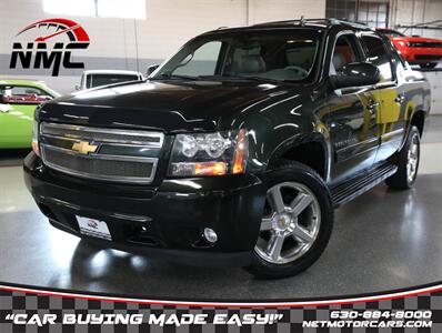 2013 Chevrolet Avalanche LT Black Diamond 4X4 - Photo 1 - Addison, IL 60101