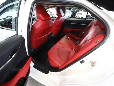 2020 Toyota Camry XSE AWD   - Photo 25 - Addison, IL 60101