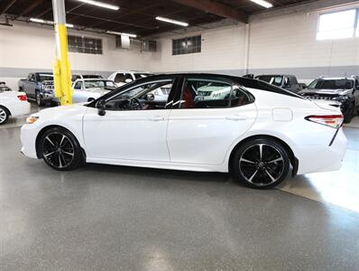 2020 Toyota Camry XSE AWD   - Photo 16 - Addison, IL 60101