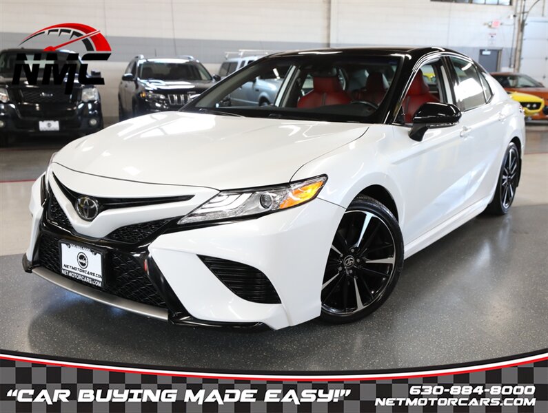 2020 Toyota Camry XSE AWD  
