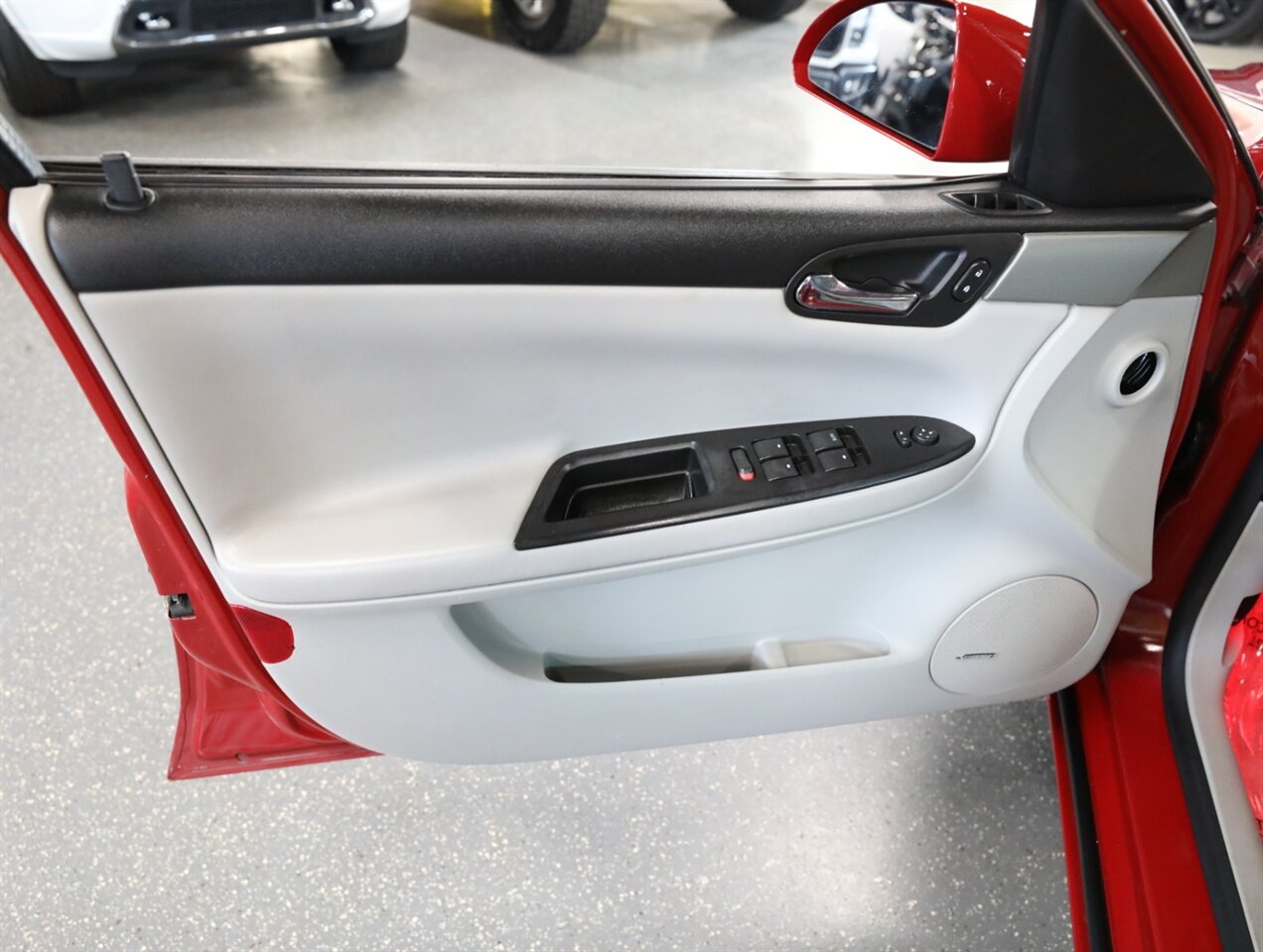2007 Chevrolet Impala SS - Photo 28 - Addison, IL 60101