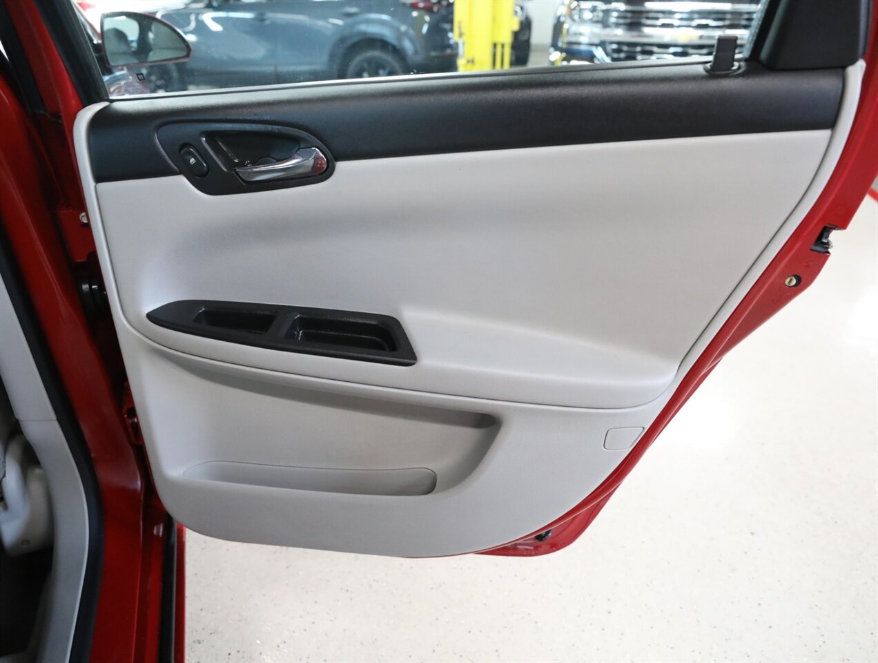 2007 Chevrolet Impala SS - Photo 19 - Addison, IL 60101