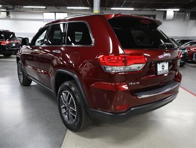 2019 Jeep Grand Cherokee Limited 4X4   - Photo 14 - Addison, IL 60101