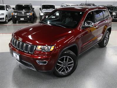 2019 Jeep Grand Cherokee Limited 4X4   - Photo 2 - Addison, IL 60101