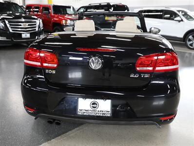 2014 Volkswagen Eos Komfort Convertible   - Photo 11 - Addison, IL 60101