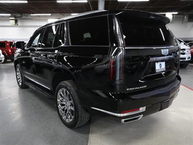 2025 Cadillac Escalade Premium Luxury   - Photo 15 - Addison, IL 60101