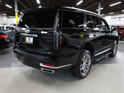 2025 Cadillac Escalade Premium Luxury   - Photo 10 - Addison, IL 60101