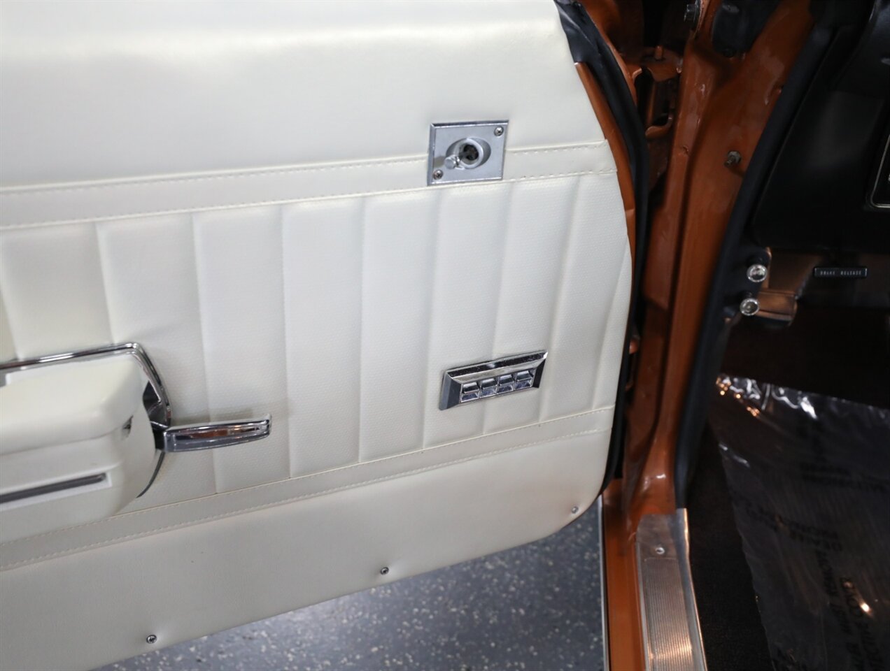 1972 Buick Skylark GS=Tibute Convertible - Photo 41 - Addison, IL 60101