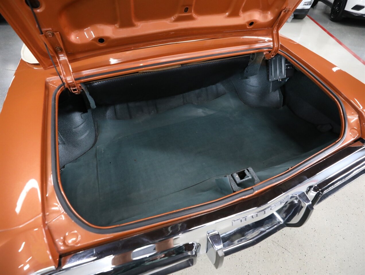 1972 Buick Skylark GS=Tibute Convertible - Photo 35 - Addison, IL 60101