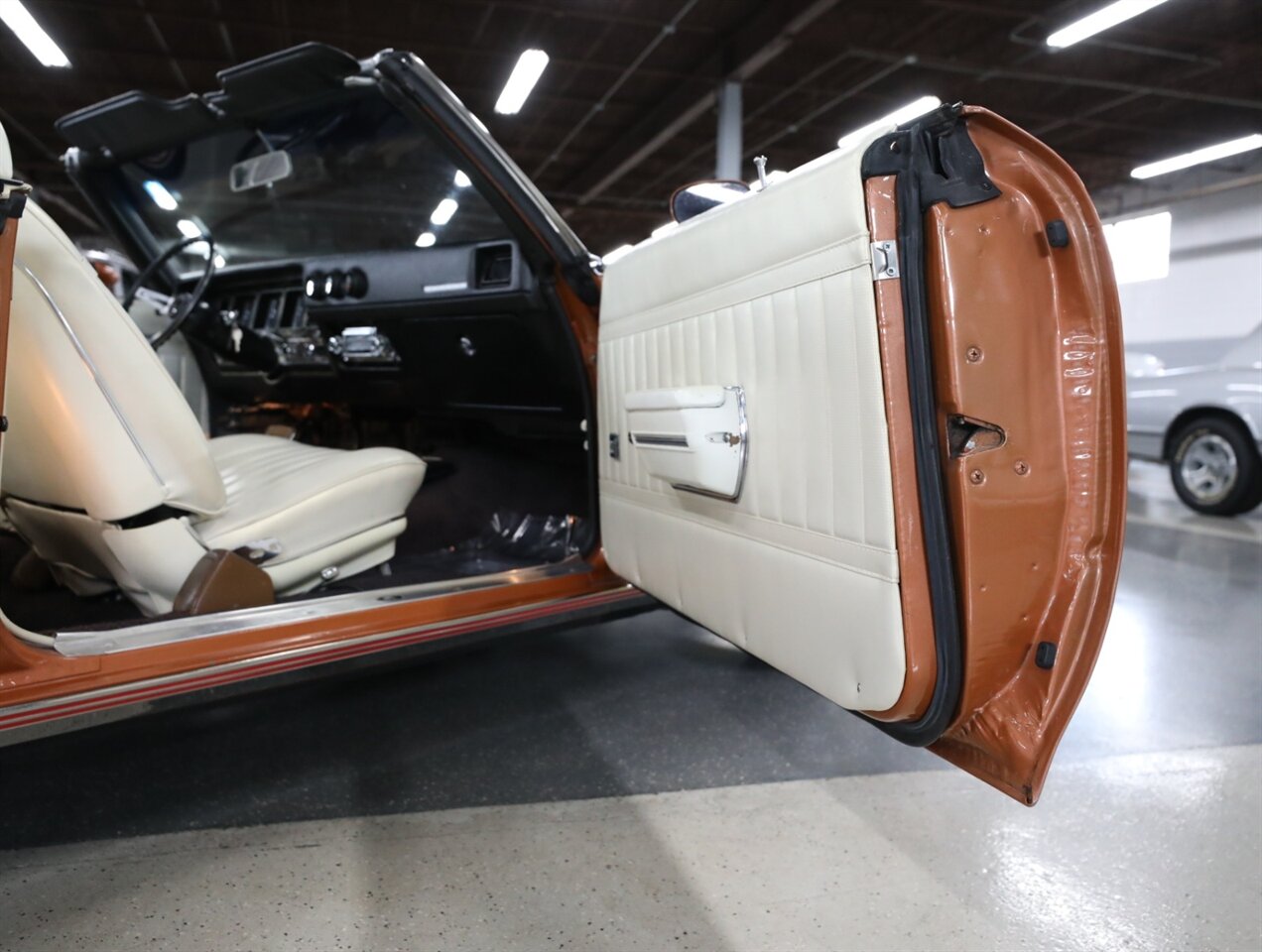 1972 Buick Skylark GS=Tibute Convertible - Photo 29 - Addison, IL 60101