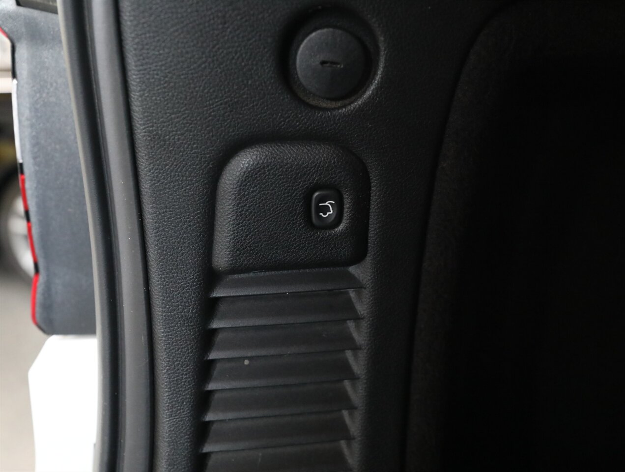 2023 Dodge Durango GT Blacktop AWD - Photo 26 - Addison, IL 60101