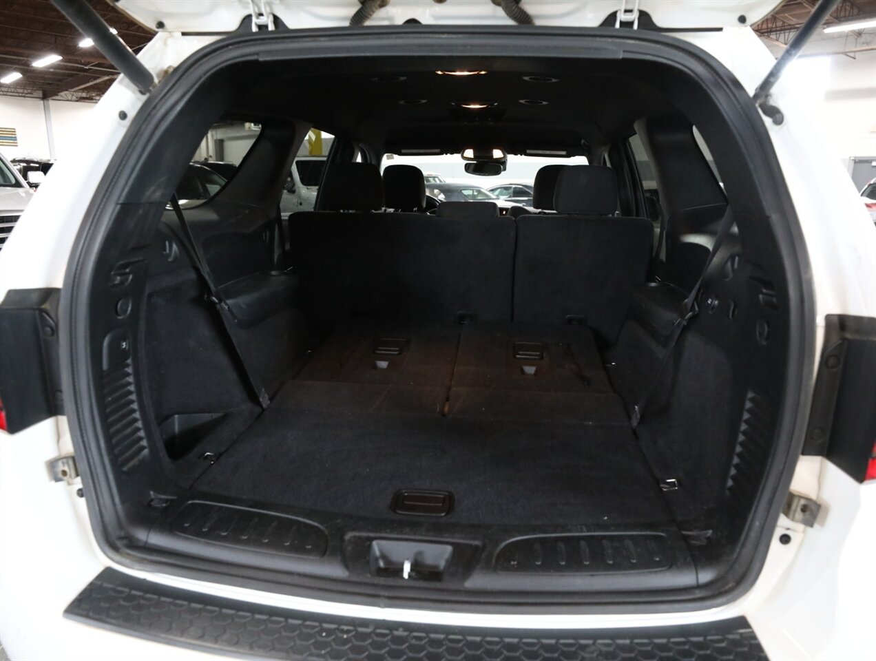 2023 Dodge Durango GT Blacktop AWD - Photo 25 - Addison, IL 60101