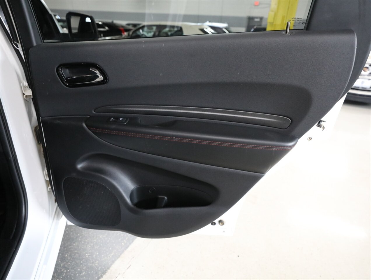 2023 Dodge Durango GT Blacktop AWD - Photo 20 - Addison, IL 60101