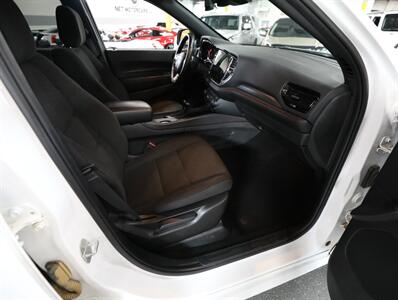2023 Dodge Durango GT Blacktop AWD - Photo 18 - Addison, IL 60101