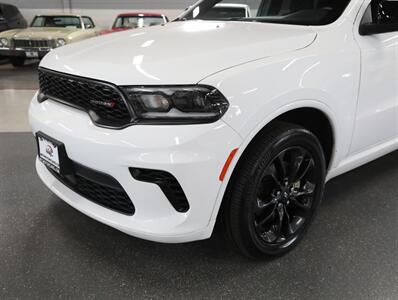 2023 Dodge Durango GT Blacktop AWD - Photo 3 - Addison, IL 60101