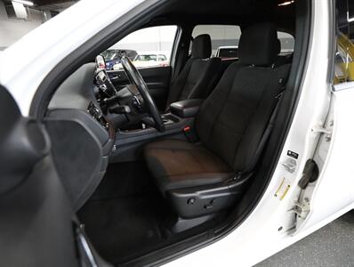 2023 Dodge Durango GT Blacktop AWD - Photo 34 - Addison, IL 60101