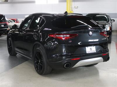 2018 Alfa Romeo Stelvio Ti Sport AWD   - Photo 15 - Addison, IL 60101