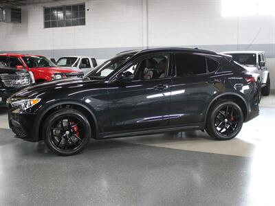 2018 Alfa Romeo Stelvio Ti Sport AWD   - Photo 16 - Addison, IL 60101