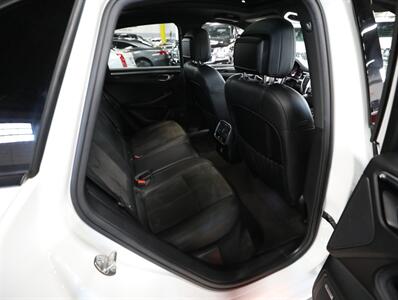 2018 Porsche Macan Sport   - Photo 19 - Addison, IL 60101