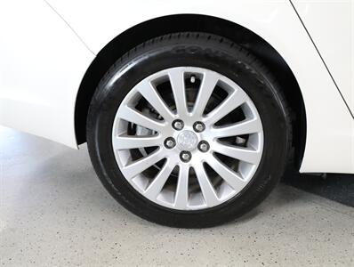2012 Buick Regal Premium 1   - Photo 44 - Addison, IL 60101