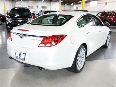 2012 Buick Regal Premium 1   - Photo 9 - Addison, IL 60101