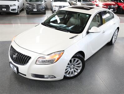 2012 Buick Regal Premium 1   - Photo 2 - Addison, IL 60101