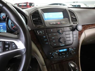 2012 Buick Regal Premium 1   - Photo 33 - Addison, IL 60101