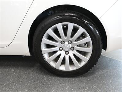2012 Buick Regal Premium 1   - Photo 41 - Addison, IL 60101
