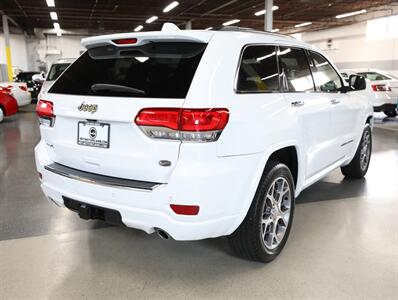 2020 Jeep Grand Cherokee Overland   - Photo 9 - Addison, IL 60101