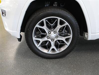2020 Jeep Grand Cherokee Overland   - Photo 49 - Addison, IL 60101