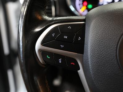 2020 Jeep Grand Cherokee Overland   - Photo 43 - Addison, IL 60101