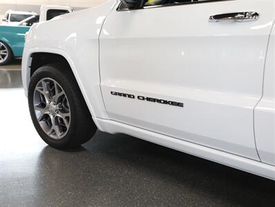 2020 Jeep Grand Cherokee Overland   - Photo 17 - Addison, IL 60101