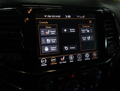 2020 Jeep Grand Cherokee Overland   - Photo 41 - Addison, IL 60101