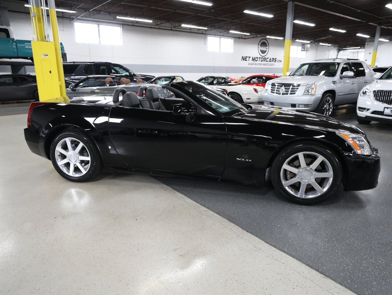 2007 Cadillac XLR - Photo 9 - Addison, IL 60101