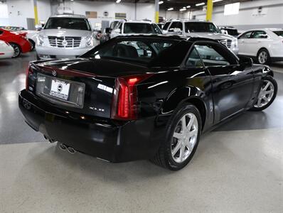 2007 Cadillac XLR - Photo 38 - Addison, IL 60101