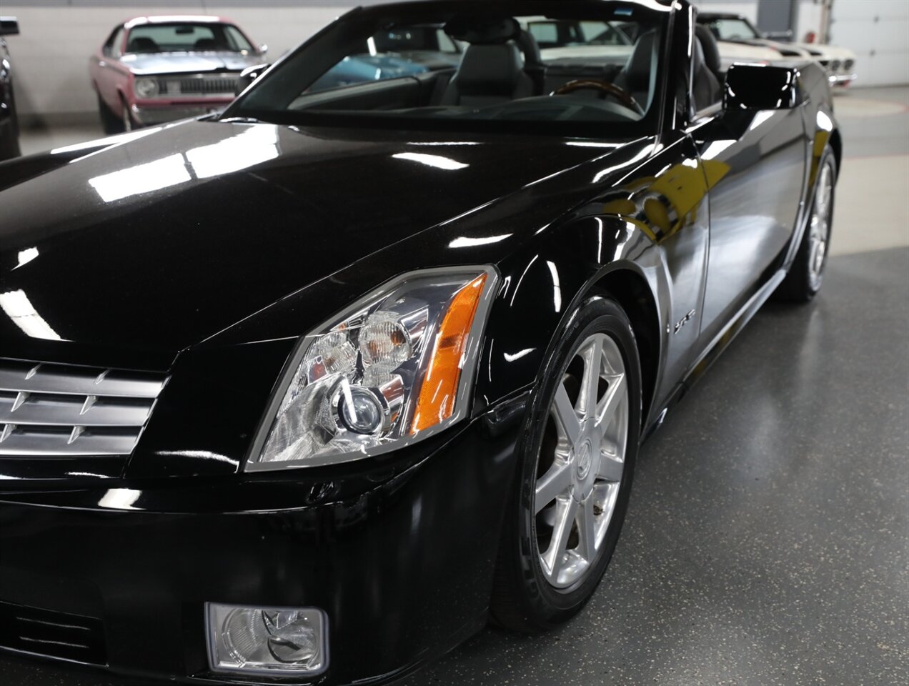 2007 Cadillac XLR - Photo 5 - Addison, IL 60101